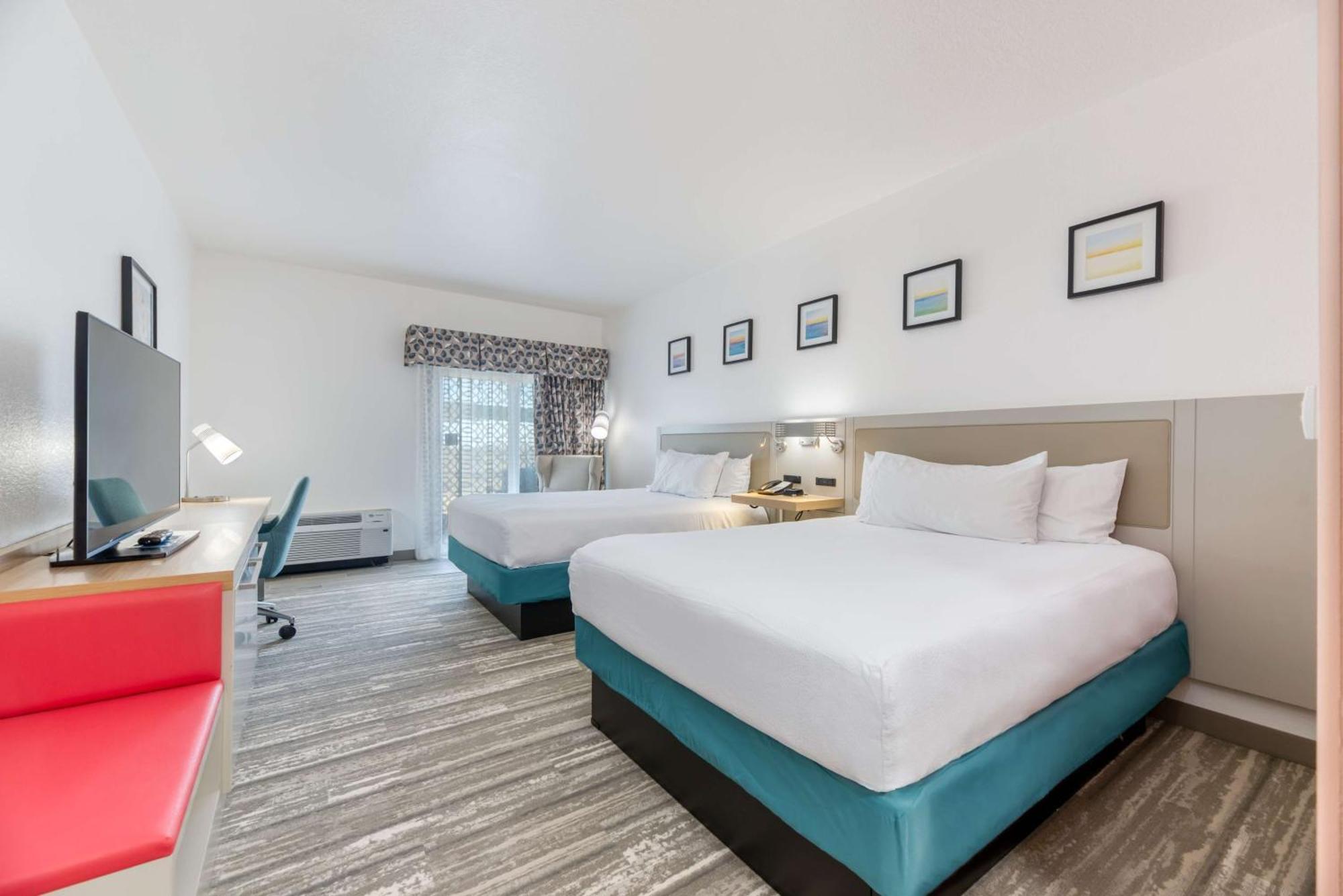 Hilton Garden Inn Outer Banks/Kitty Hawk Exterior photo